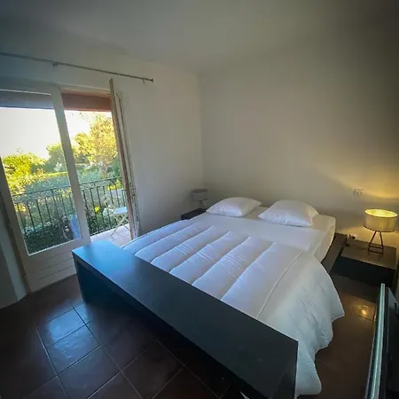 Appartement Maison vue mer a l'entrée de Saint Tropez *